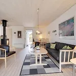 Dom wakacyjny Sighmar - 900m From The Sea By Interhome *
