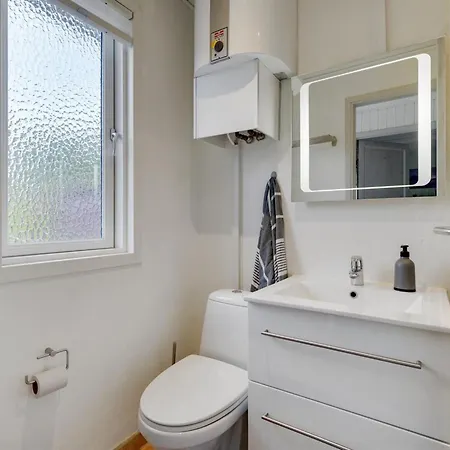 Sighmar - 900m From The Sea By Interhome 펜션 *